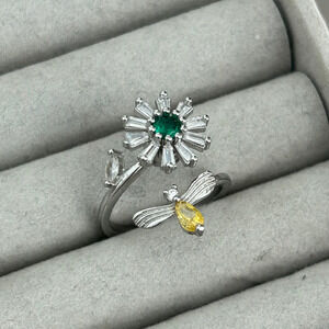 Anxiety Fidget Ring Women – Adjustable Spinning Stress Ring – Emerald